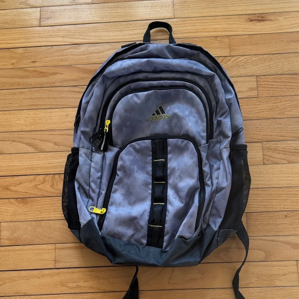 adidas boys school backpacks Young Back-to-School Creator Backpack 21L, Stone Wash Rainbow/Grey/Almost Blue, One Size Nike Performance 24L UNISEX 1/3 or daily essentials Color:Charcoal/Silver